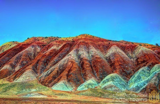 کوه های رنگی تبریز