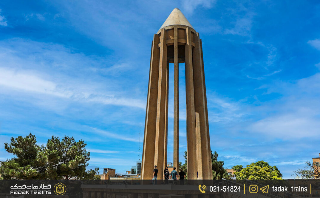 آرامگاه بوعلی سینا