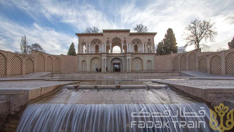 بلیط قطار مشهد به کرمان