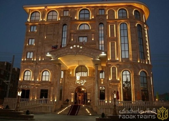 هتل قصر بسطامی: