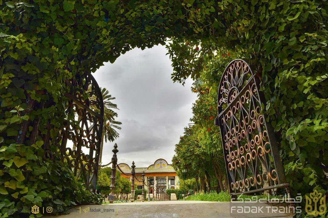 ورودی باغ نارنجستان