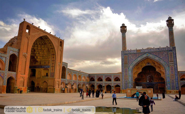 نمایی از مسجد جامع یا مسجد جمعه اصفهان