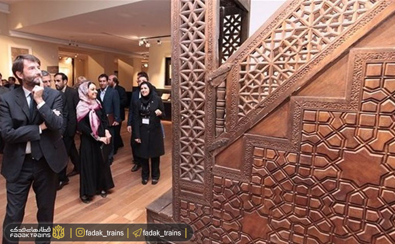 بازدید کنندگان موزه دوران اسلامی