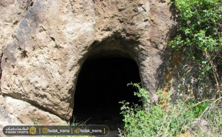 غار بوزخانه رشت