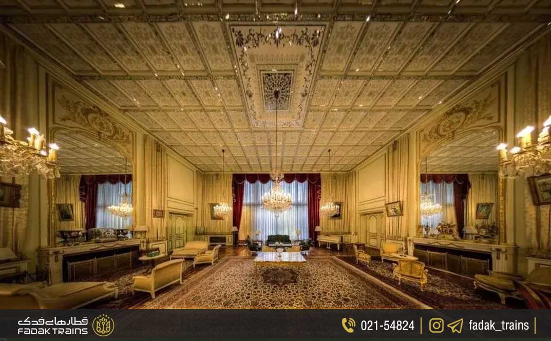 کاخ نیاوران