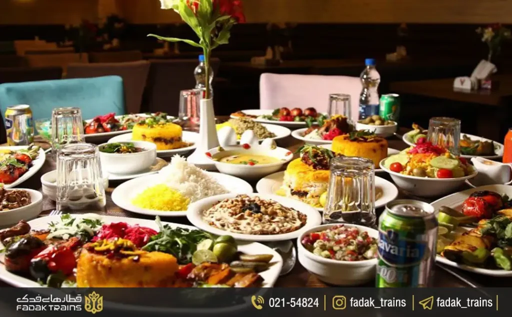 تصویری از میز غذای رستوران البرز؛ از بهترین رستوران‌های قم