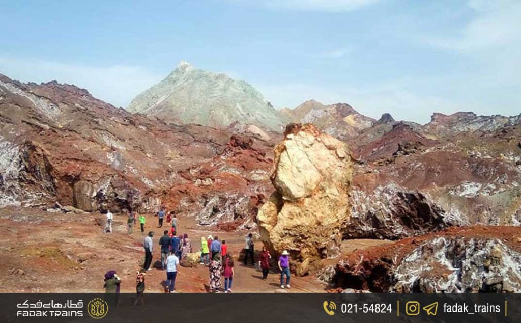 دسترسی به دره رنگین کمان در هرمز