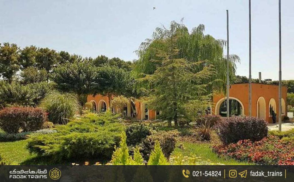 امکانات باغ فاتح کرج