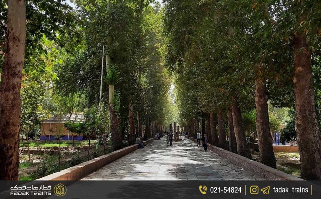 عکس باغ فاتح کرج