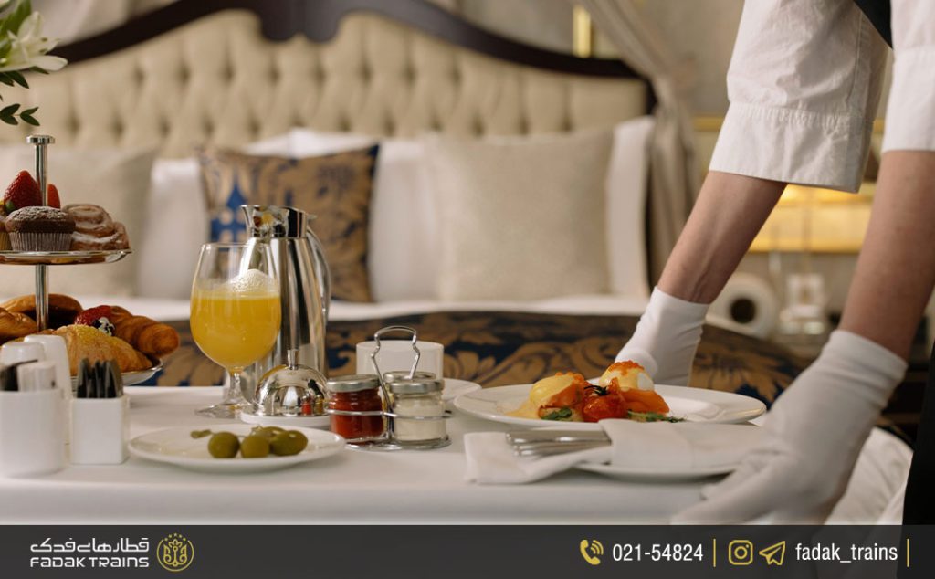 خدمات روم سرویس هتل