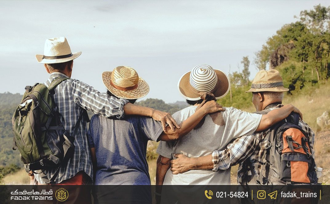 سفر با تور مناسب چه کسانی است؟