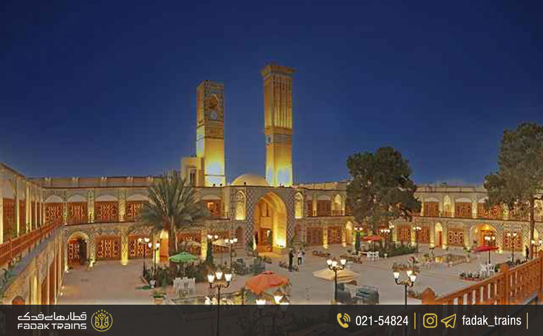 کاروان‌سرای وکیل کرمان (هتل کاروانیکا)