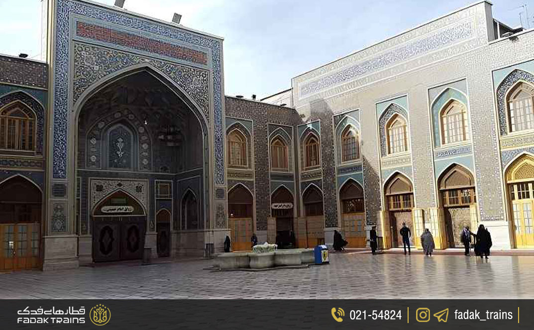 صحن امام خمینی (ره)