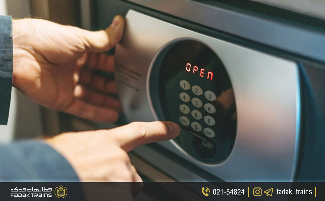 راهنمای استفاده از صندوق امانات و خدمات هتل برای امنیت وسایل