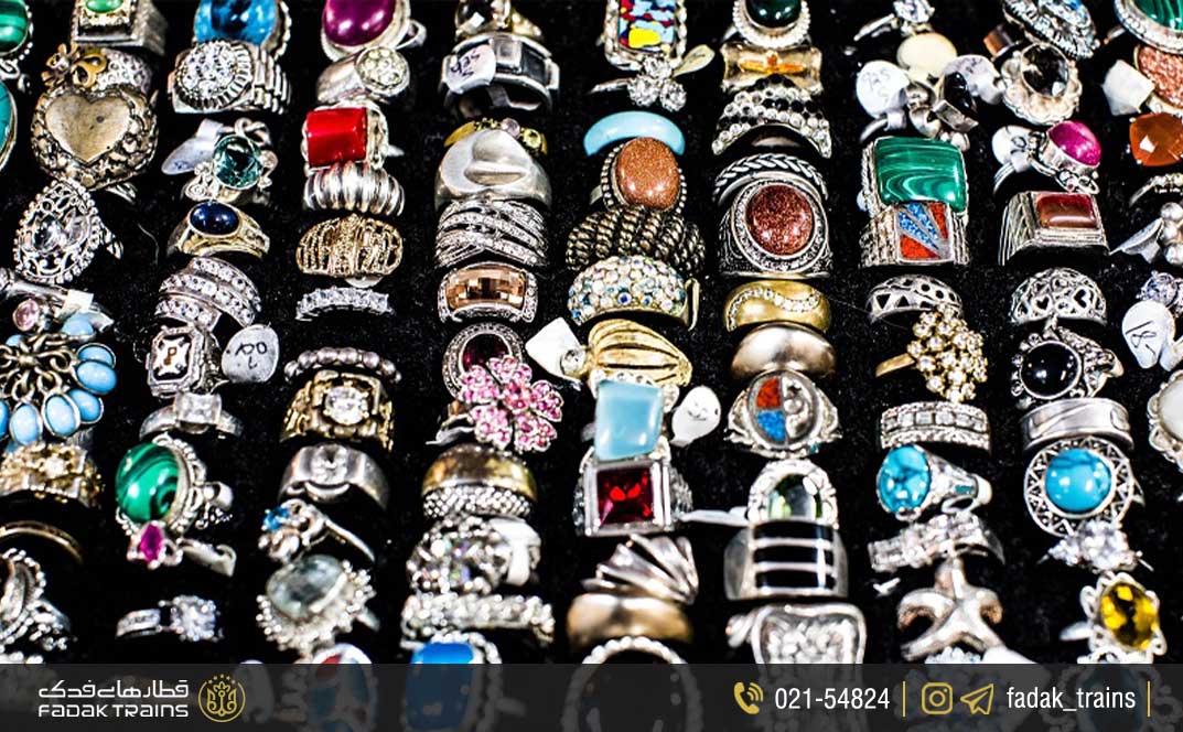 انگشترهای نقره با سنگ‌های قیمتی