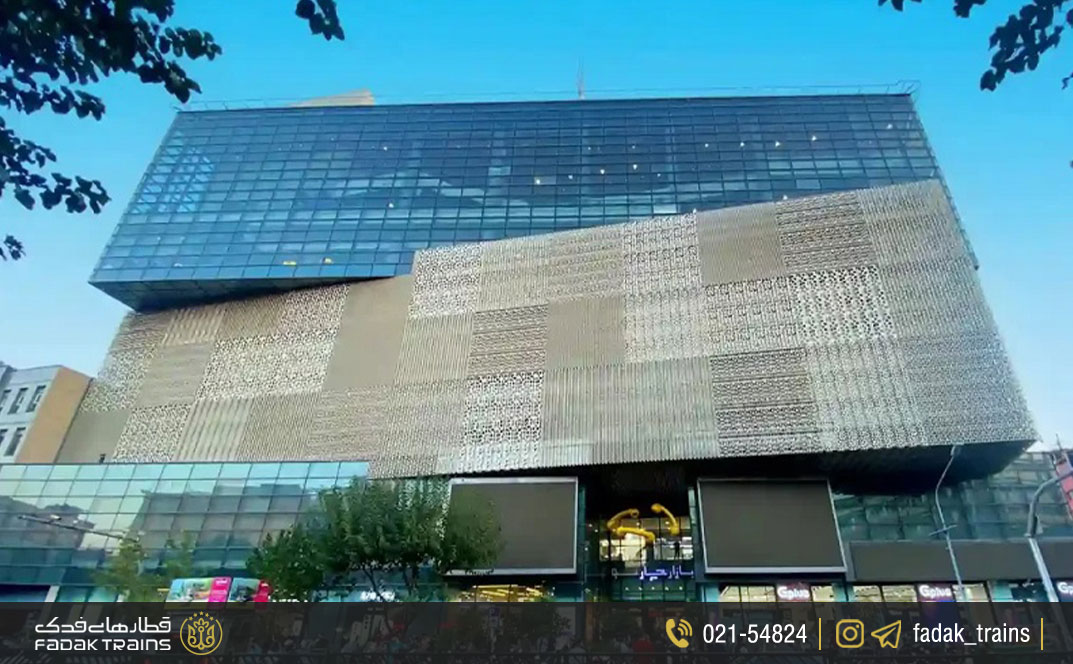 مرکز خرید شانزلیزه (میلاد قائم)