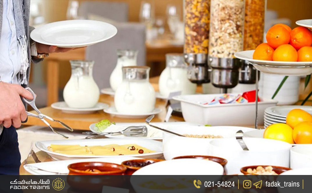 رستوران ارغوان هتل درویشی