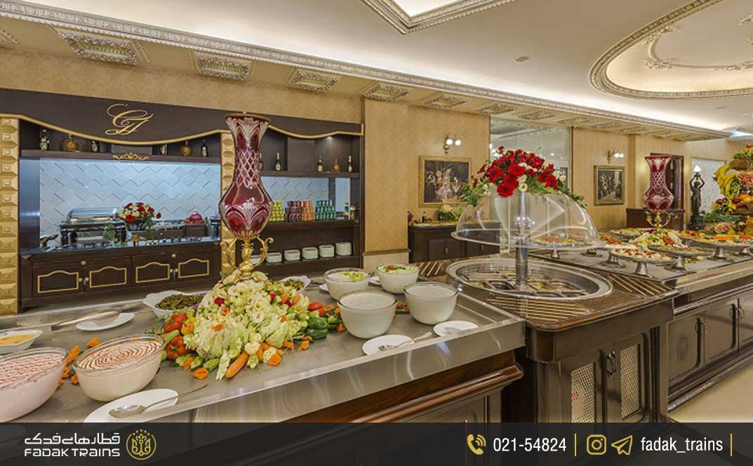 رستوران ترنم هتل قصر طلایی