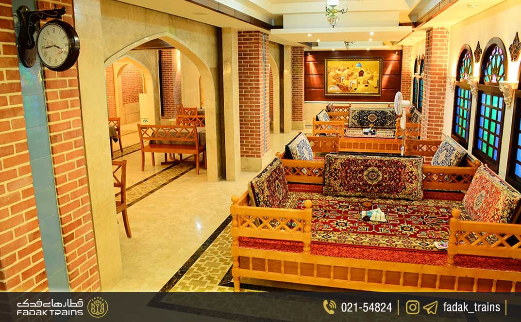 رستوران سنتی ارغوان هتل مدینه الرضا