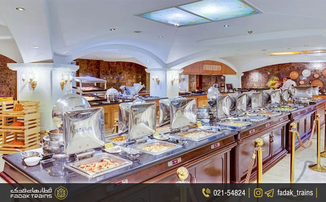 رستوران ضیافت هتل قصر طلایی