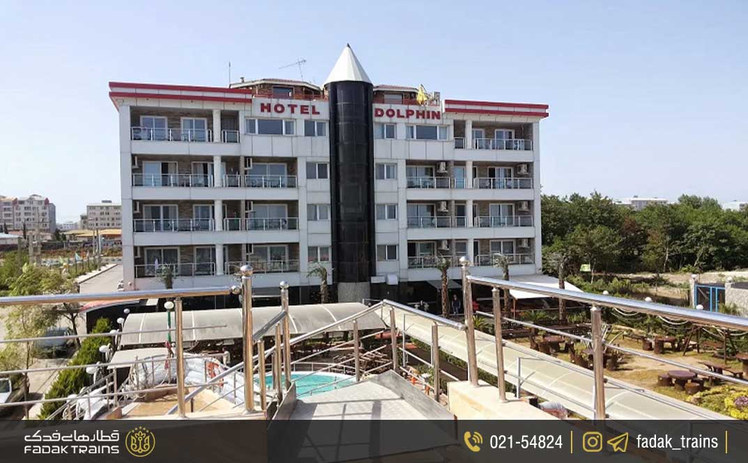 هتل دلفین (بندرانزلی)