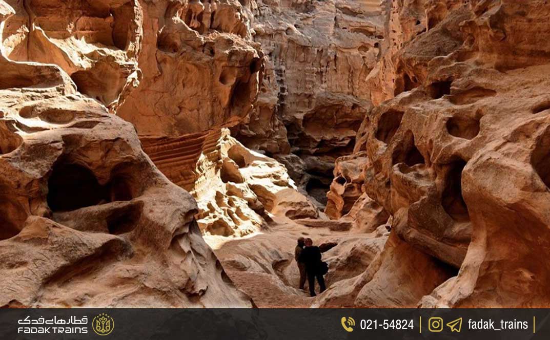تنگه چاهکوه